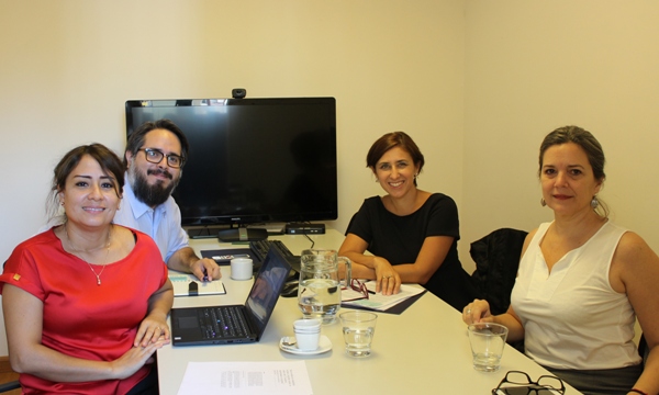 Natalia Aquilino y Emiliano Arena (CIPPEC), reunidos con representantes de OIT Natalia Aquilino y Emiliano Arena (CIPPEC) reunidos con representantes de OIT, dialogando sobre los ODS