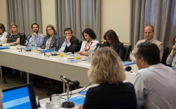 Alejandra Cardini y Axel Rivas (CIPPEC), presentes en el desayuno organizado por el Ministerio de Educación nacional, sobre la agenda de educación del G20