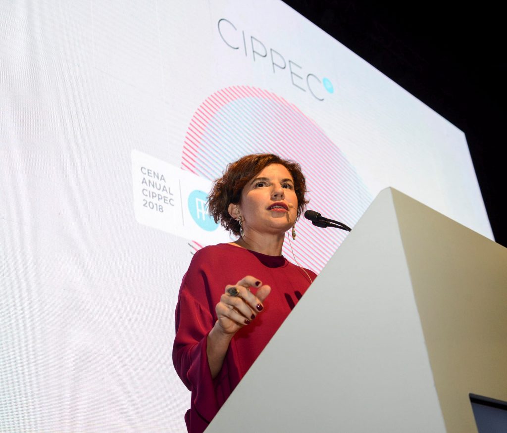 Julia Pomares, Directora Ejecutiva de CIPPEC, en la decimoquinta Cena anual de la entidad